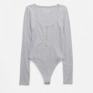Aerie size XS heather gray long sleeve bodysuit ribbed Henley top loungewear